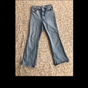 COPY - Levi’s Ribcage Flare Jeans 29x32